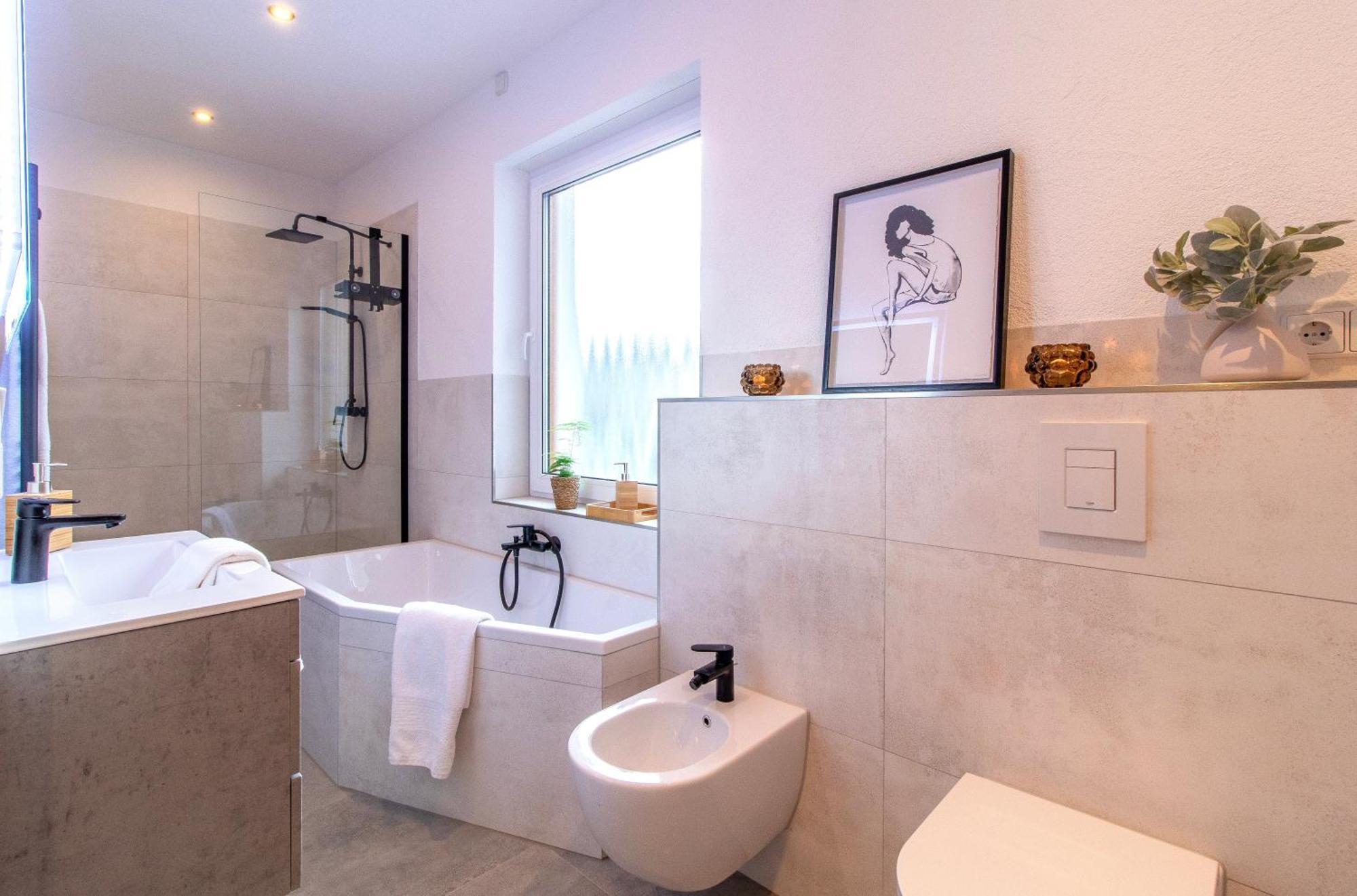 Stilvolles City-Apartment I Netflix I Wlan L Stellplatz I Zentral Шварценберг Екстериор снимка