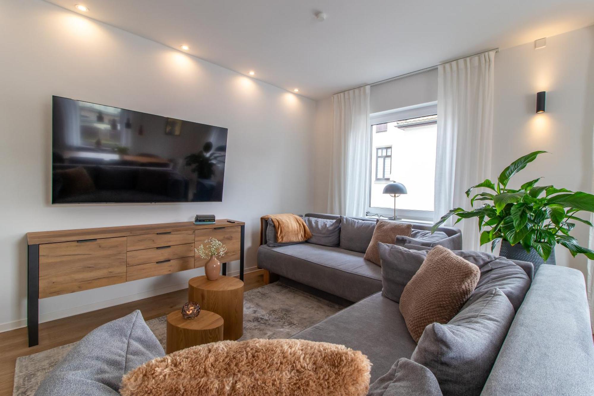 Stilvolles City-Apartment I Netflix I Wlan L Stellplatz I Zentral Шварценберг Екстериор снимка