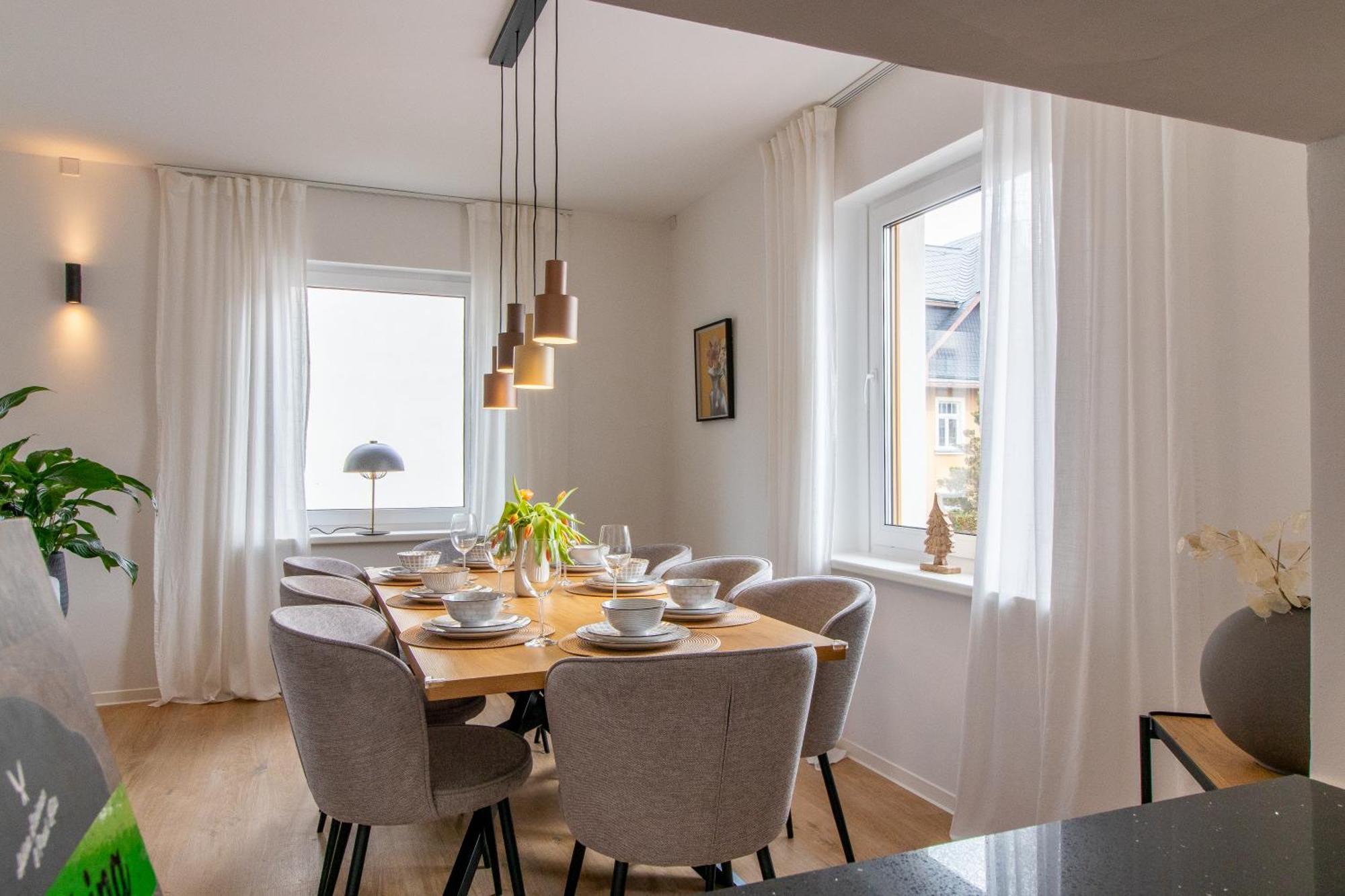 Stilvolles City-Apartment I Netflix I Wlan L Stellplatz I Zentral Шварценберг Екстериор снимка