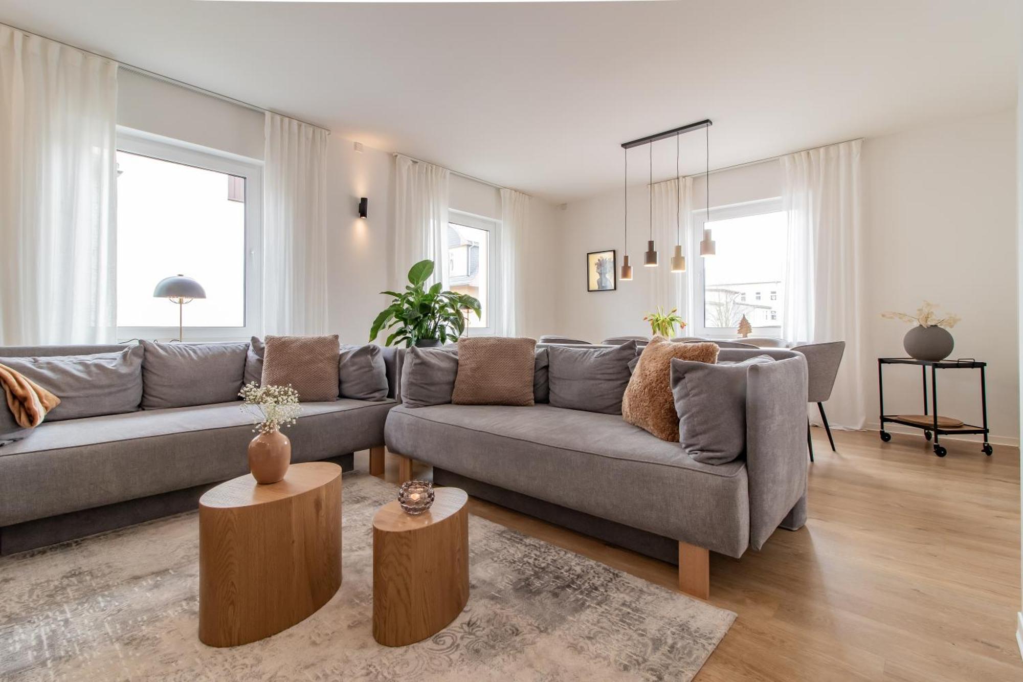 Stilvolles City-Apartment I Netflix I Wlan L Stellplatz I Zentral Шварценберг Екстериор снимка