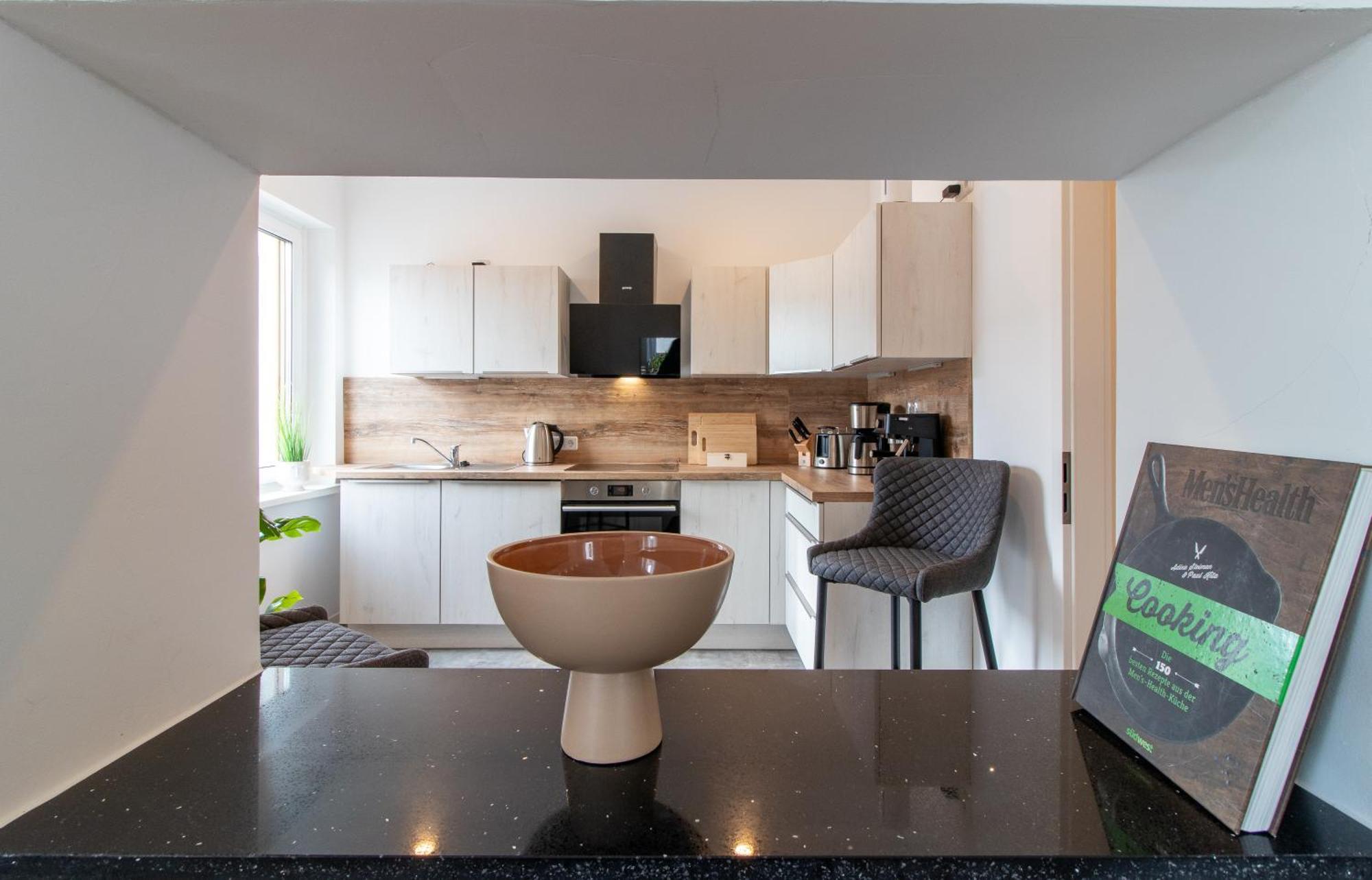 Stilvolles City-Apartment I Netflix I Wlan L Stellplatz I Zentral Шварценберг Екстериор снимка