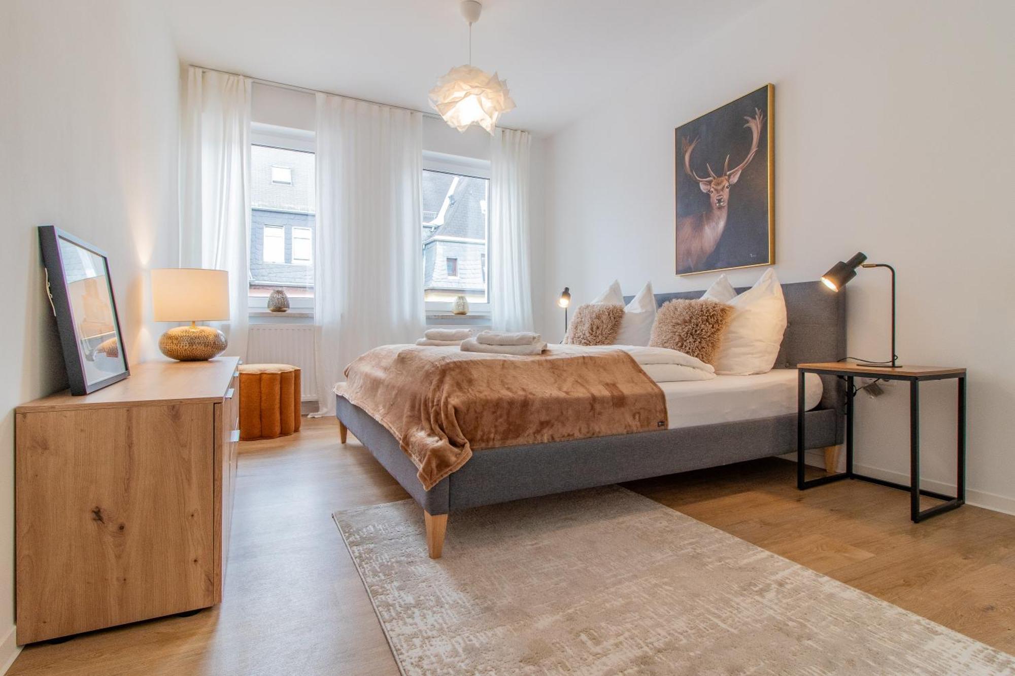 Stilvolles City-Apartment I Netflix I Wlan L Stellplatz I Zentral Шварценберг Екстериор снимка