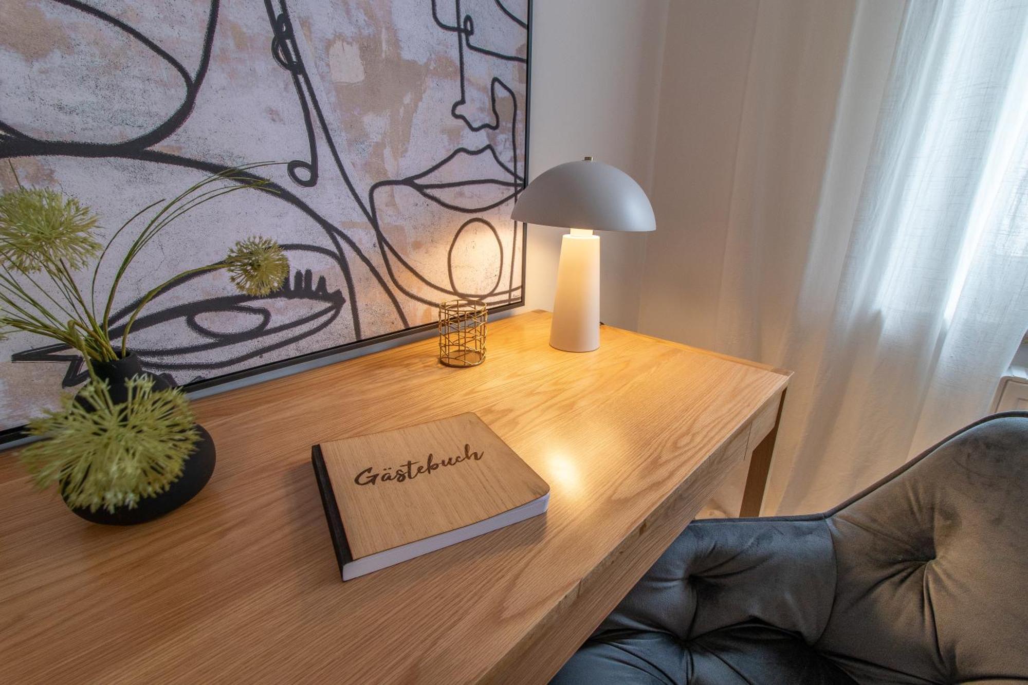 Stilvolles City-Apartment I Netflix I Wlan L Stellplatz I Zentral Шварценберг Екстериор снимка